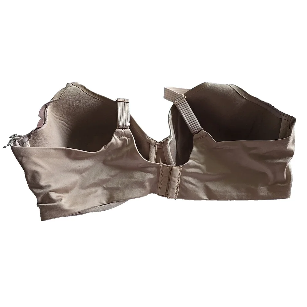 Bali One Smooth U Tan‎ Concealing and Shaping Full Figure Underwire Bra Size 40D